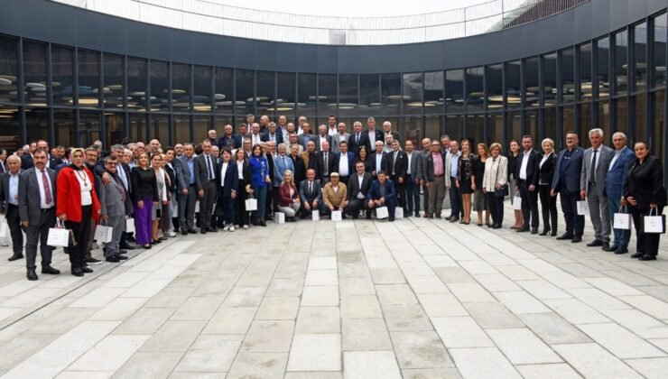 Osmangazi’de Muhtarlar Bir Araya Geldi