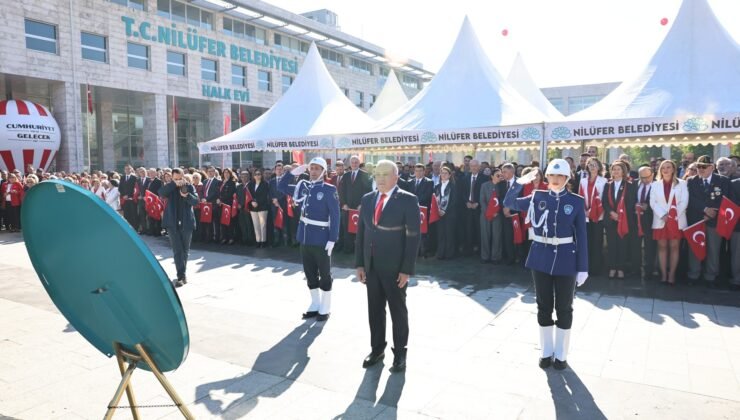 Nilüfer’de 29 Ekim Cumhuriyet Coşkusu Çelenk Töreni ile Başladı