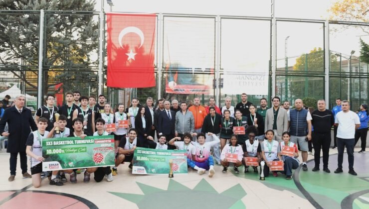 Osmangazi’de Basketler 29 Ekim Cumhuriyet Bayramı için Atıldı
