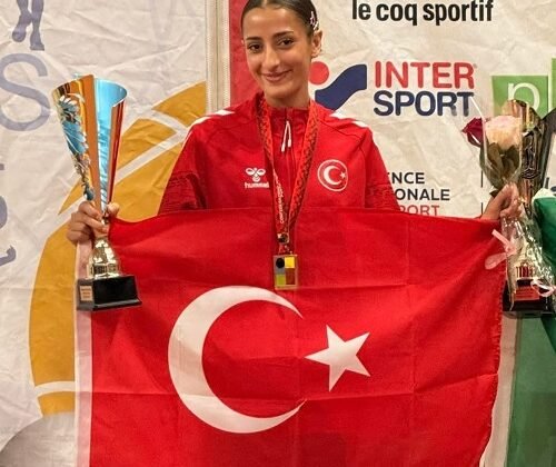 Büyükşehir Belediyespor’lu “Nazmiye Ak” Dünya Üçüncüsü Oldu