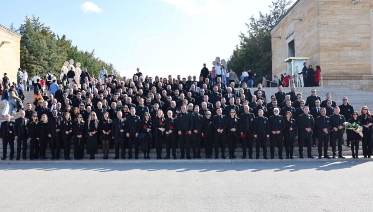 Bursa Büyükşehir Belediyesi Ata’sının Huzurunda