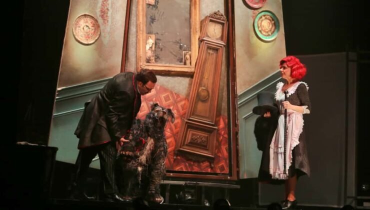 Bulgakov’un Klasik Eseri “Köpek Kalbi” Bursalı Seyirciyle Buluştu