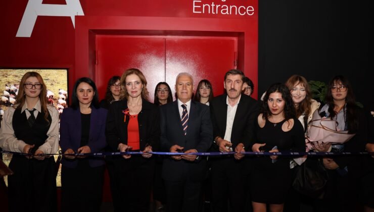 Şiddetsiz Bir Dünyaya Dijital Çağrı