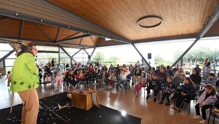 Çocuklardan “Toprak Ana” Tiyatrosuna Yoğun İlgi