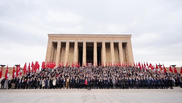 Bursa İl Temsilcisi Ecem Muslu 24 Kasım’da İlimizi Ankara’da Başarıyla Temsil Etti