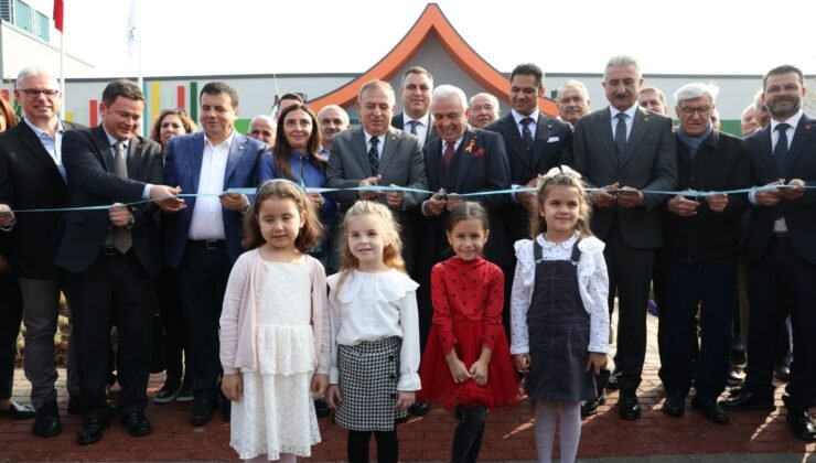 Nilüfer Belediyesi Dördüncü Kreşi Özdilek Kreş ve Gündüz Bakımevi Açtı