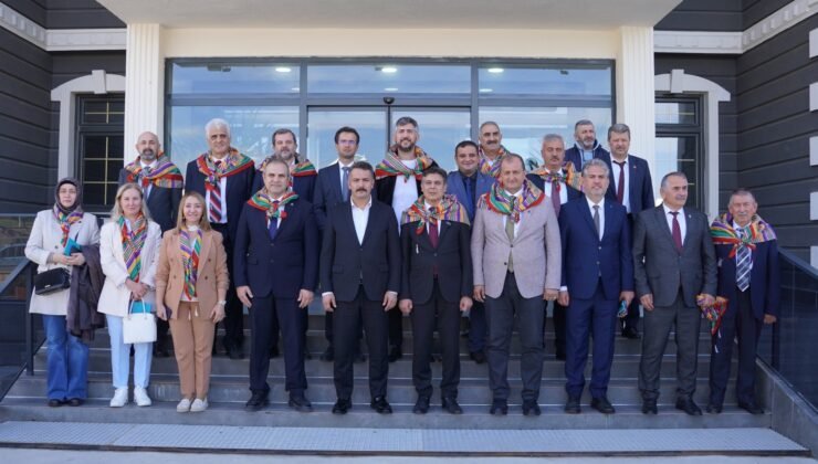 İpekyolu Belediyeleri Söğüt’te Toplandı