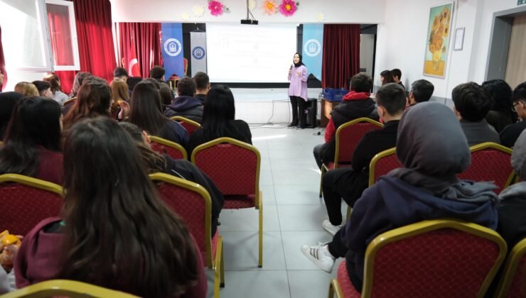 Yıldırım Belediyesi Gençlere Sağlıklı Beslenme Eğitimi Düzenliyor