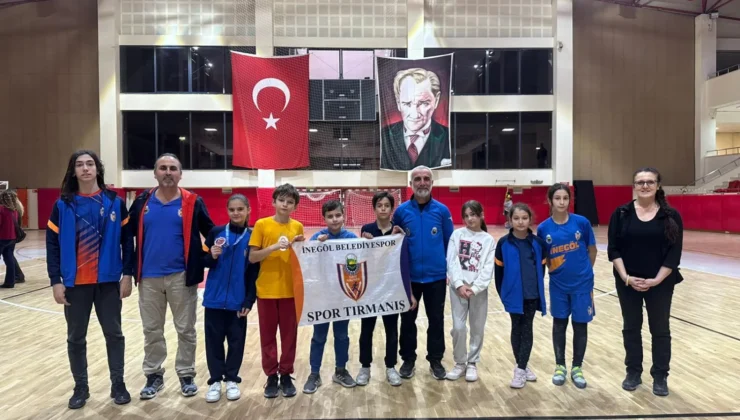 İnegöl’de Küçük Tırmanışçılar Dereceyle Döndüler