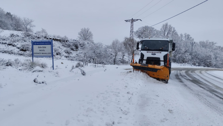 İnegöl Belediyesi Karla Mücadelede 24 Saat Sahada Çalışıyor