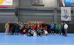 Nilüfer Belediyespor Hentbol Takımı Maçı Farklı Kazandı