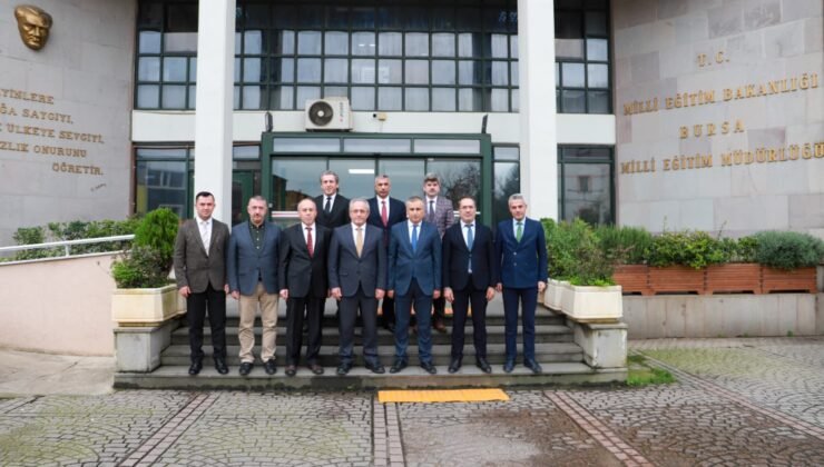 Bursa İl Milli Eğitim Müdürlüğünde Görev Devir Teslim Töreni Gerçekleştirildi