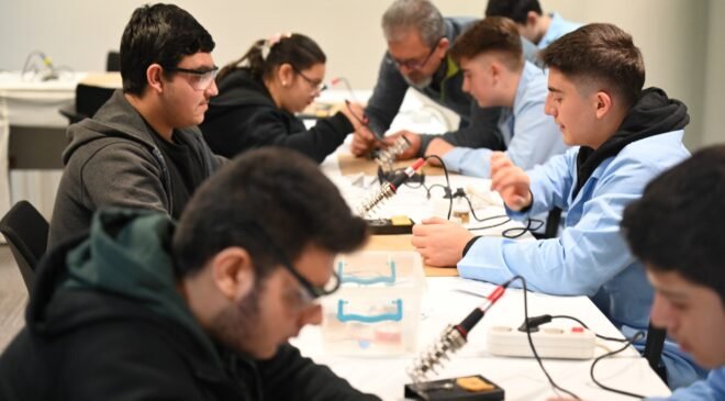 Öğrenciler Bilimle Buluştu