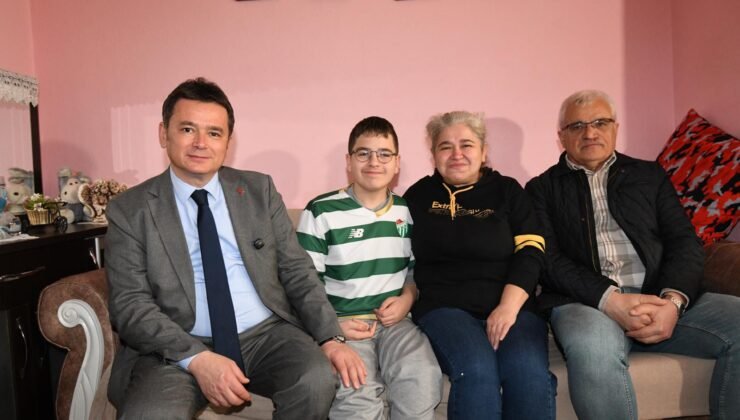 Osmangazi Belediye Başkanı Erkan Aydın Özel Bireyin Mutluluğuna Ortak Oldu