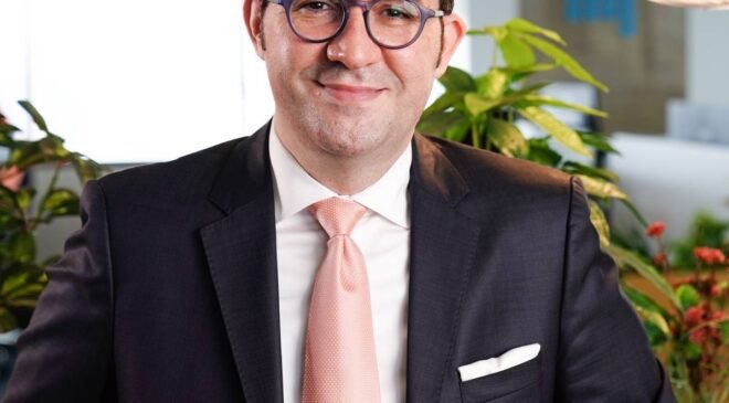 RS Holding Yönetim Kurulu Üyesi ve CMO’su Dr. Naim Çetintürk  Pazar İç görüleri-Değerlendirme