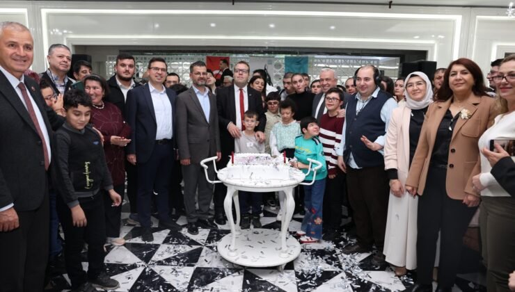 Bizim Ev’in 14. Yıl Dönümü Coşkuyla Kutlandı