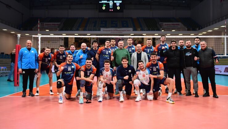Osmangazi Belediyespor Voleybol’ da Devreyi Galibiyetle Kapattı