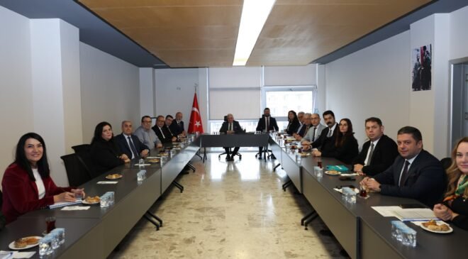 Nilüfer Belediye Başkanı Şadi Özdemir Sanayi Bölgeleri Temsilcileriyle Bir Araya Geldi