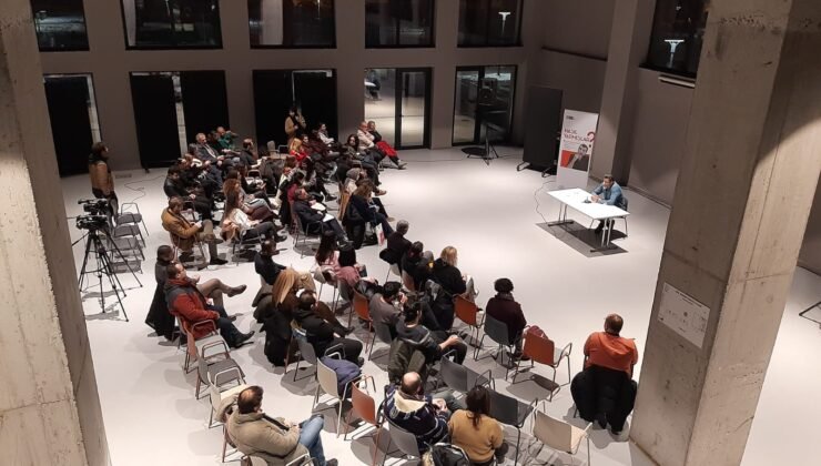 Nilüfer’de Sosyolojinin Kurucusu Emile Durkheim Mercek Altına Alındı