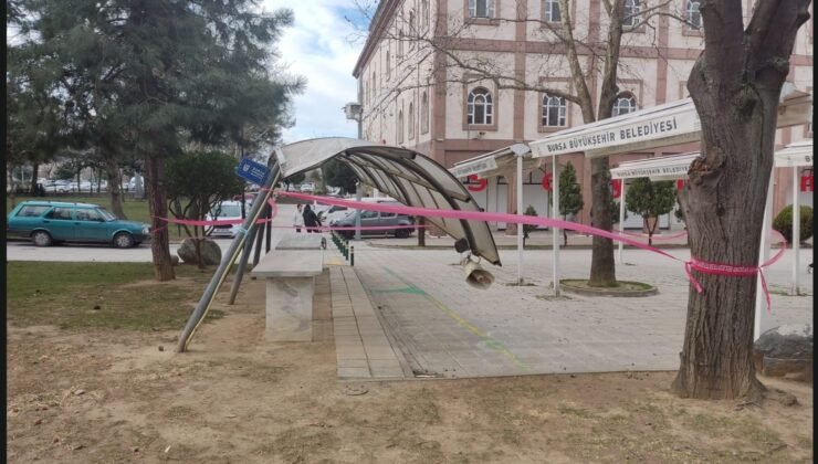 Büyükşehir Belediyesi Şiddetli Rüzgara Karşı Teyakkuzda