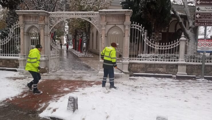 Büyükşehir Belediyesi Kar ve Lodosa Geçit Vermedi