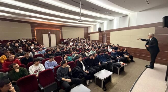 Büyükşehir İtfaiyesinden Üniversite Öğrencilerine Yangın Güvenliği Eğitimi