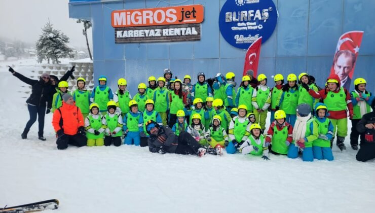 Büyükşehir Belediyesi’yle Öğrencilerin Kayak Keyfi