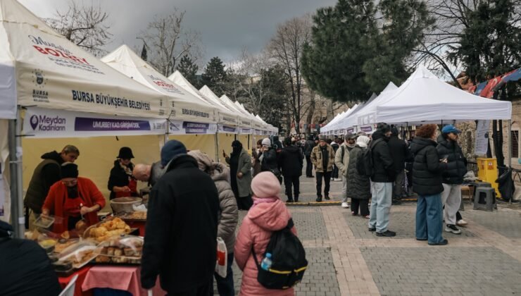 “Meydan Kadınların” Dayanışma Pazarına Büyük İlgi Gösteriliyor