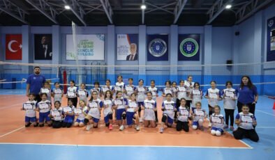 Büyükşehir Belediyesi Kış Okullarında Sertifika Heyecanı