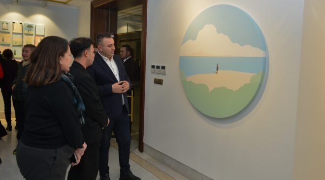 Günler Sergisi Sanatseverle Bir Araya Geldi