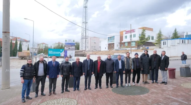 İnegöl Belediyesi Yunusemre Mahallesinde Yeni Havuz için Çalışmalara Başladı