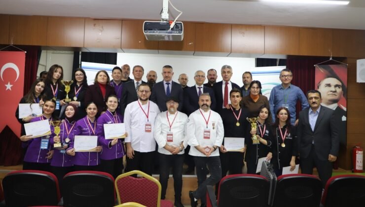 Geleceğin Şefleri Bursa’da Anne Reçeteleri ile Yarıştı