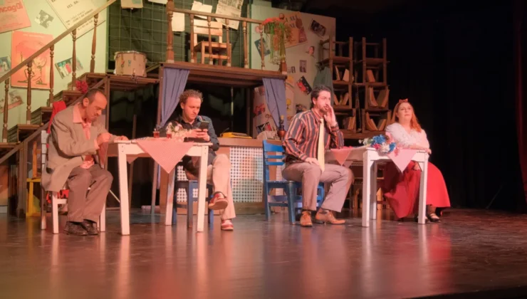 İnegöl’de Tiyatro Festivali Coşkusu Devam Ediyor