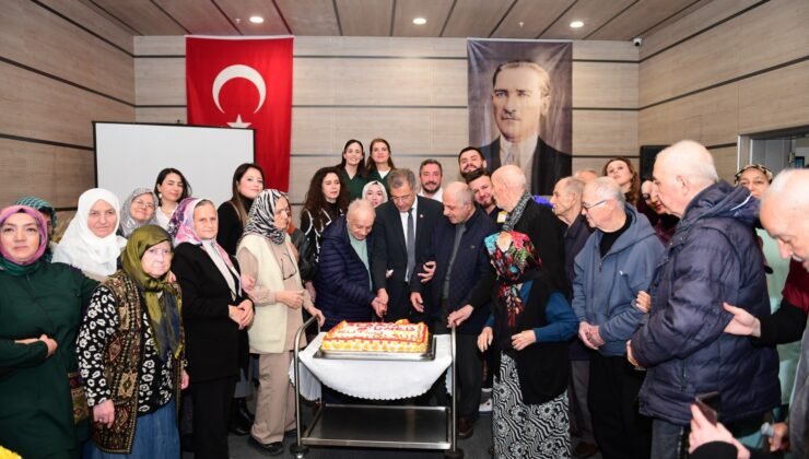 Osmangazi Belediyesi Alzheimer Gündüz Bakım Evi 3. Senesini Kutladı