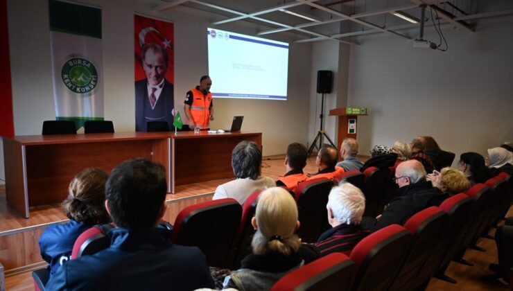 Bursa Kent Konseyi Doğal Afetle Mücadele Ediyor