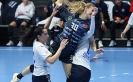 Bursa Büyükşehir Belelediyespor Praxis Armada Yalıkavak’la Puanları Paylaştı