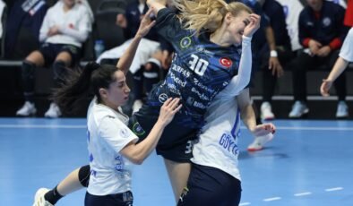 Bursa Büyükşehir Belelediyespor Praxis Armada Yalıkavak’la Puanları Paylaştı