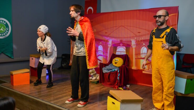 “Krallın Kayıp Şapkasını” Çocuklar Buldu