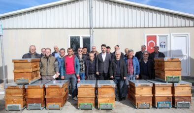 Büyükşehir Belediyesi Kırsal Üretime Kovan Desteği