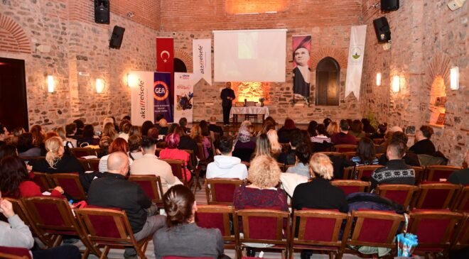 Osmangazi’de Kemal Karadayı Antik Mısır’ın Bilgelik Mirasını Anlattı