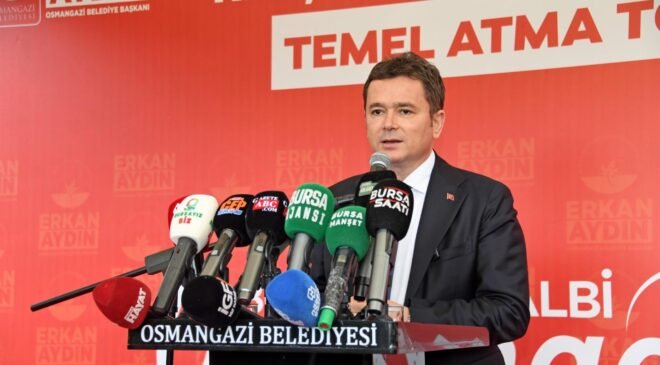 Osmangazi Belediye Başkanı Erkan Aydın’dan Çifte Hizmet
