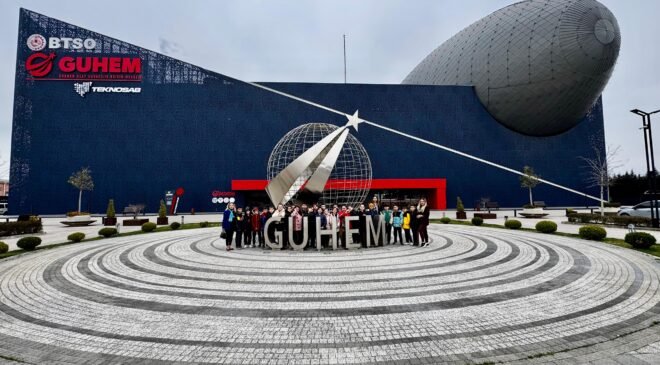 Gemlik Kent Konseyinden  Öğrencilere Bilim ve Uzay Yolculuğu