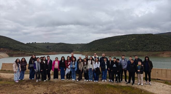 Gemlik’te Su Tasarrufuna Dikkat Çeken “Suyun Doğadan Çeşmeye Yolculuğu” Etkinliği