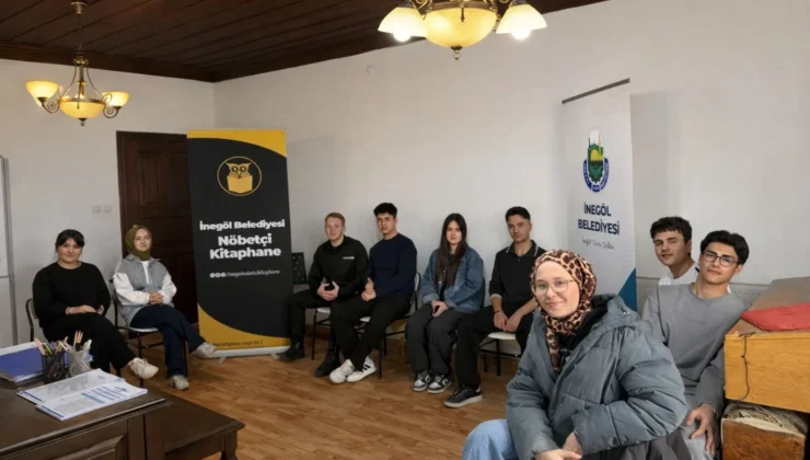İnegöl Belediyesi’nden Öğrencilere Sınava Giren Yolda Güçlü Destek Sunuyor