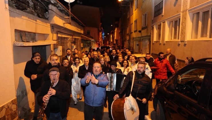 Büyükşehir Belediye Başkanı Mustafa Bozbey Sahurda Asırlık Gelenek