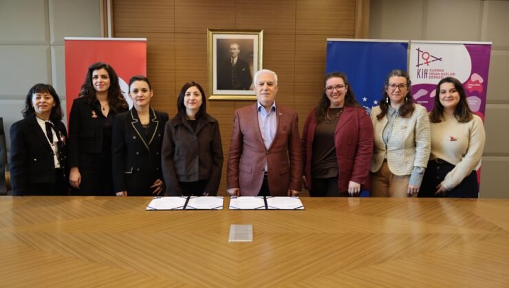 Büyükşehir Belediyesi’nden Kadınlara Hak Bilinci Desteği