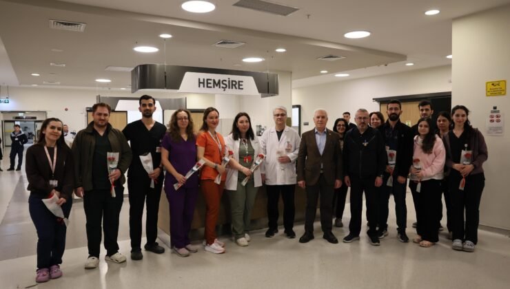 Büyükşehir Sağlık Belediye Başkanı Mustafa Bozbey’den Sağlık Çalışanlarına Ziyaret