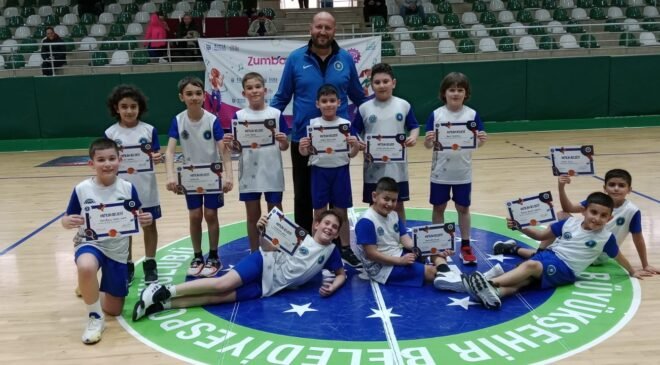 Kış Okullarında Sertifika Heyecanı