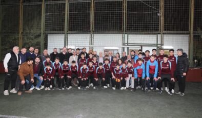 Gençler İstedi Başkan Mustafa Bozbey Yeniliyor