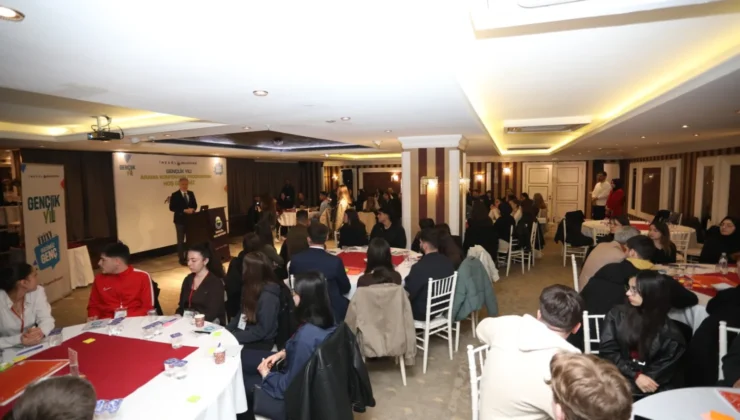 İnegöl’de Söz Gençlerin